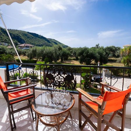Villa Dimitris Apartments & Bungalows Frínion Buitenkant foto