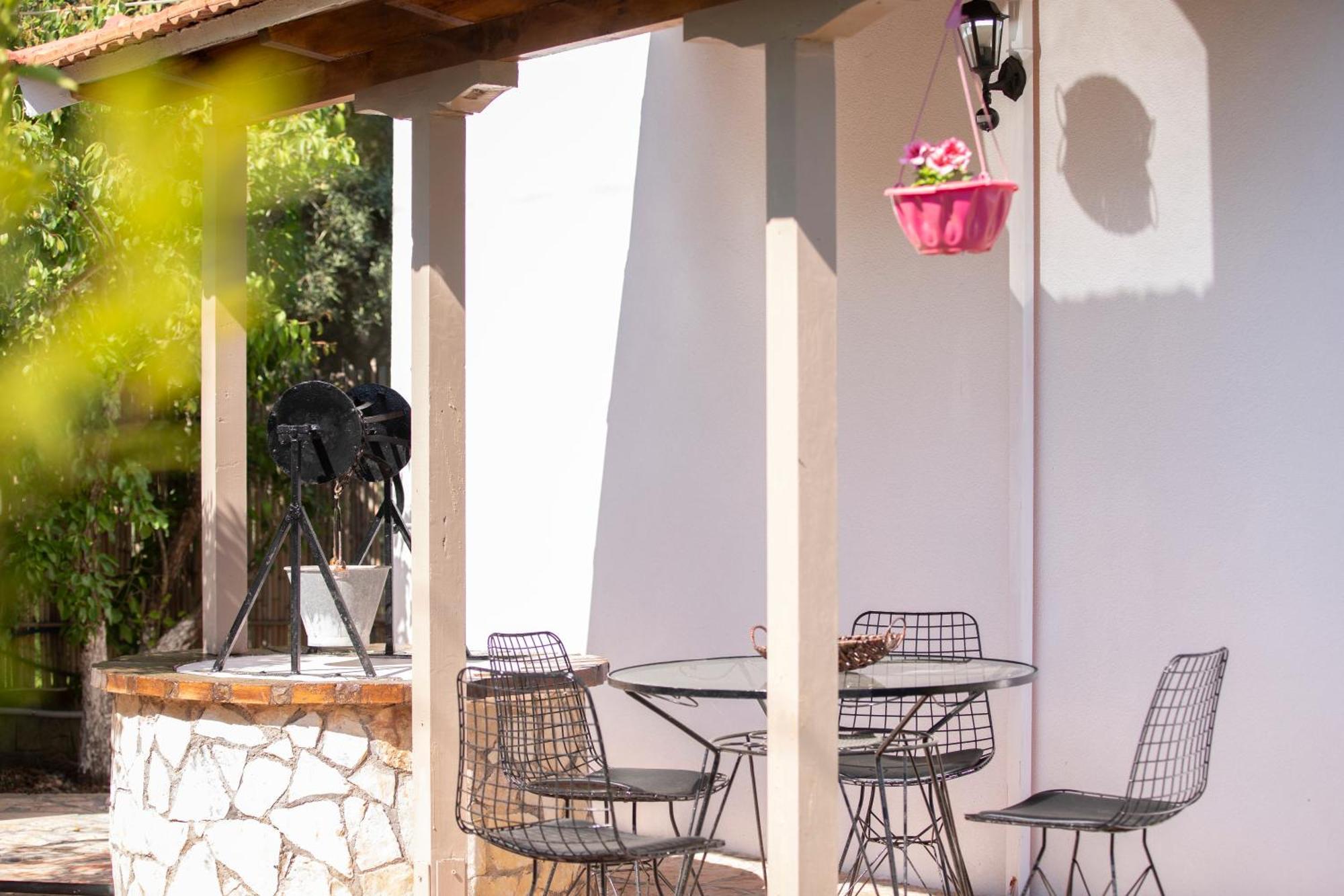 Villa Dimitris Apartments & Bungalows Frínion Buitenkant foto