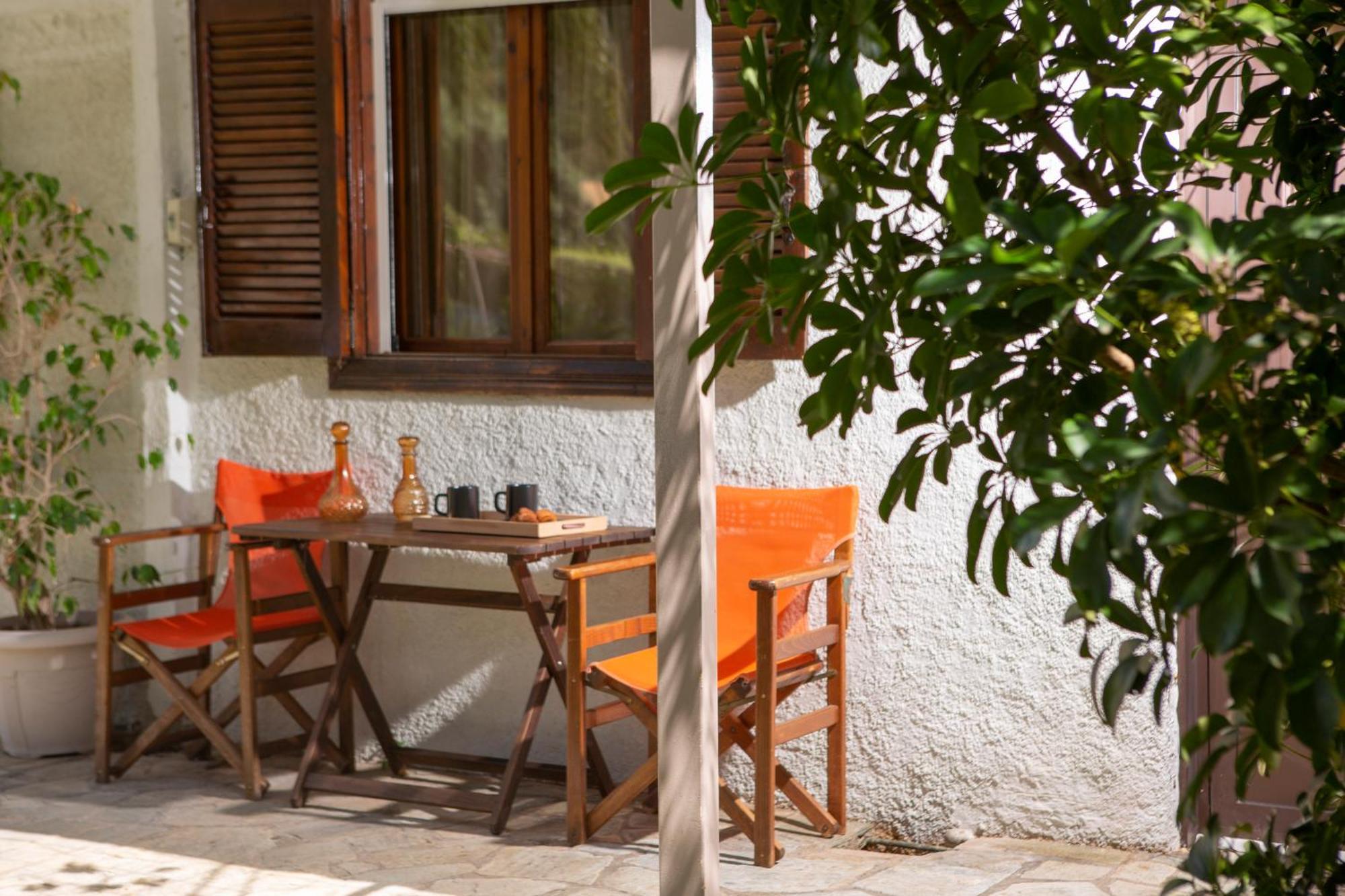 Villa Dimitris Apartments & Bungalows Frínion Buitenkant foto