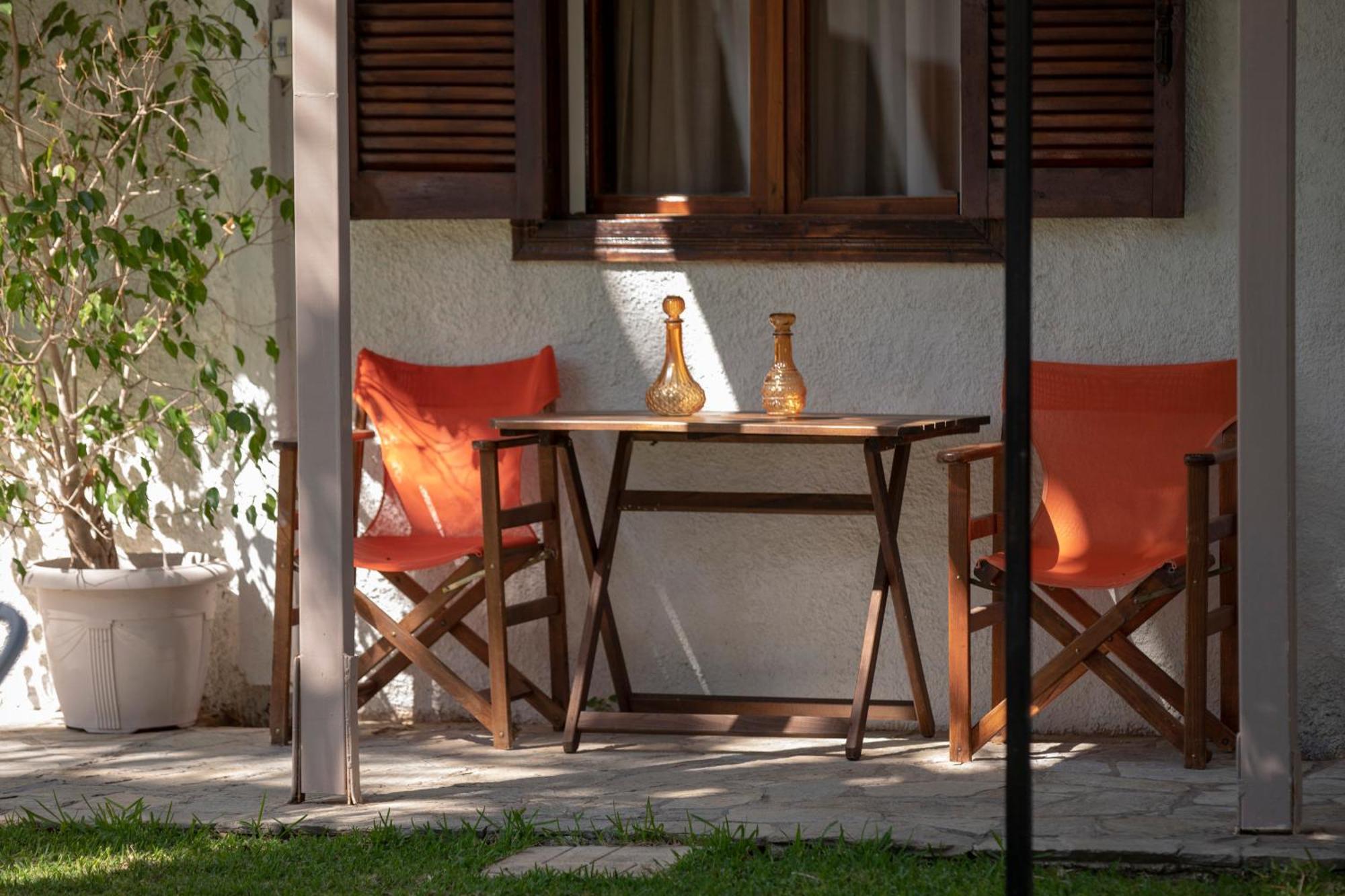 Villa Dimitris Apartments & Bungalows Frínion Buitenkant foto