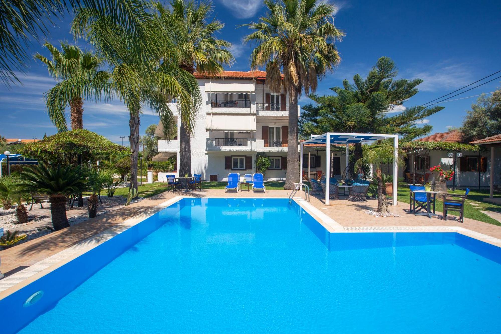 Villa Dimitris Apartments & Bungalows Frínion Buitenkant foto