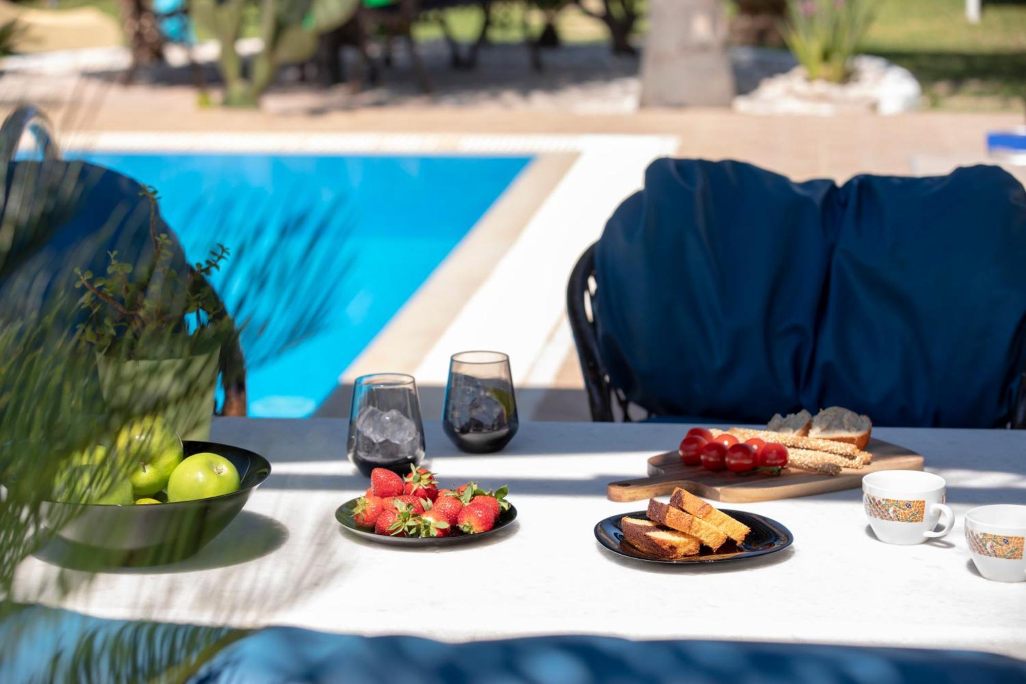 Villa Dimitris Apartments & Bungalows Frínion Buitenkant foto