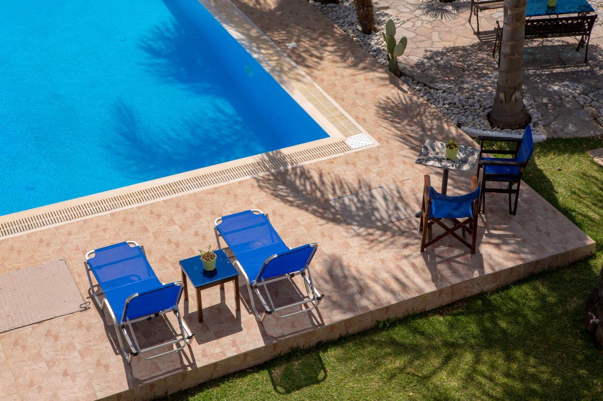 Villa Dimitris Apartments & Bungalows Frínion Buitenkant foto